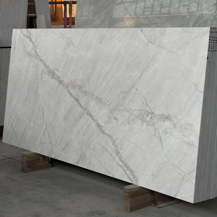 C 303 - Image 11