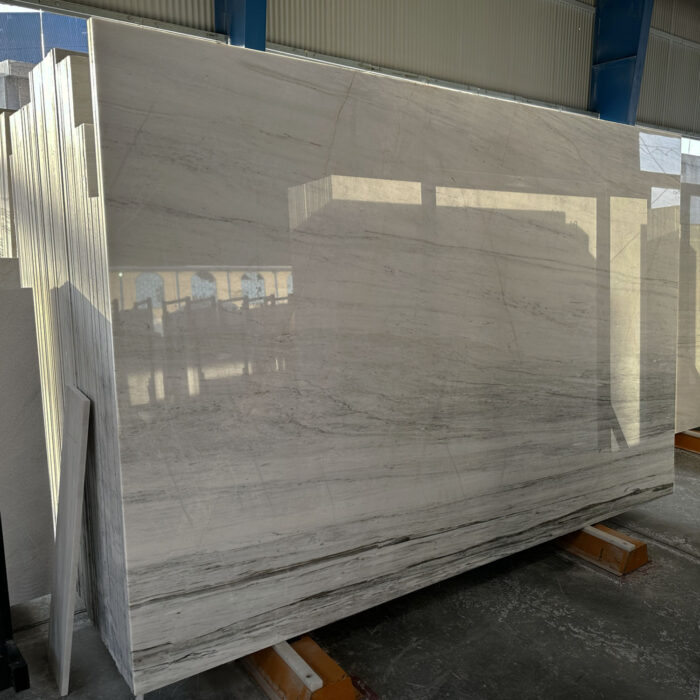 C 303 - Image 6
