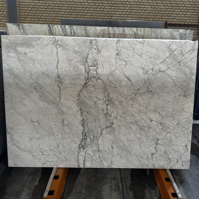 C 302 - Image 4
