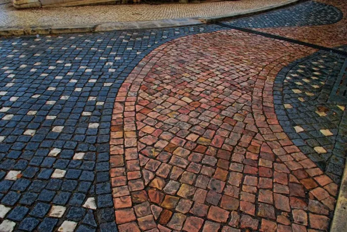 Cubic stone - Image 2